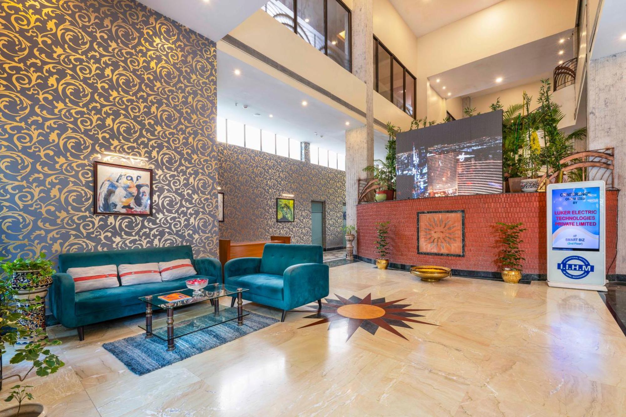 Indismart Hotel Καλκούτα Εξωτερικό φωτογραφία